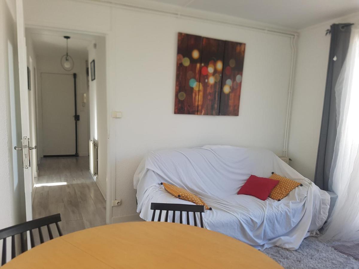 Logement Entier - Appartement T4 Hypercentre Dans Une Rue Calme - Stationnement Gratuit Tarbes Luaran gambar